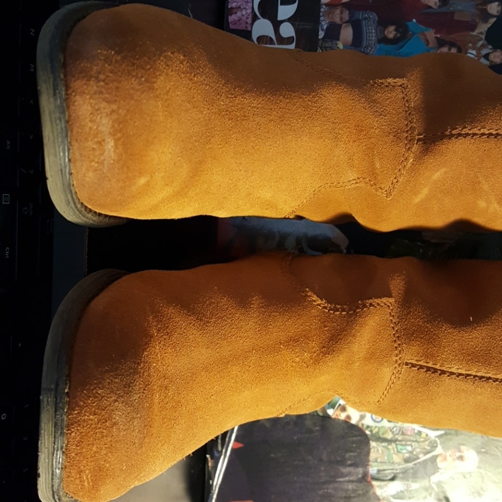 DV Suede Riding Boot - Picture 2 of 7